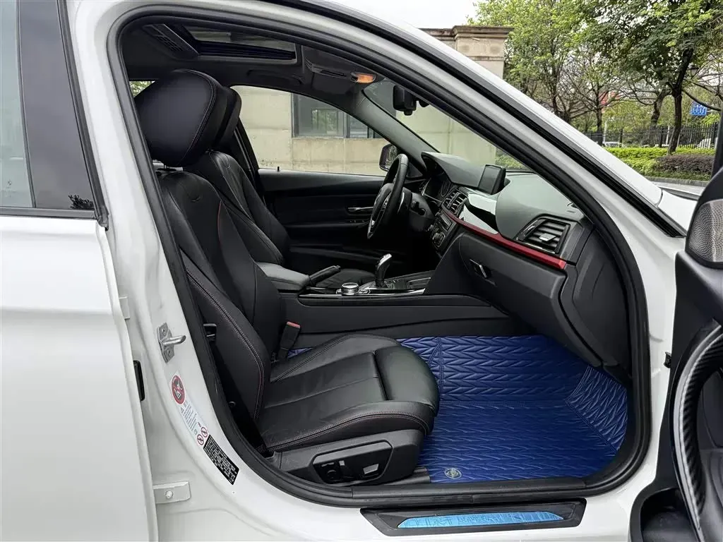 2014 BMW 3 Series 2.0T 184HP L4 8AT,autocango,china used car exporter,china ev exporter,chinese used car exporter,chinese used ev exporter