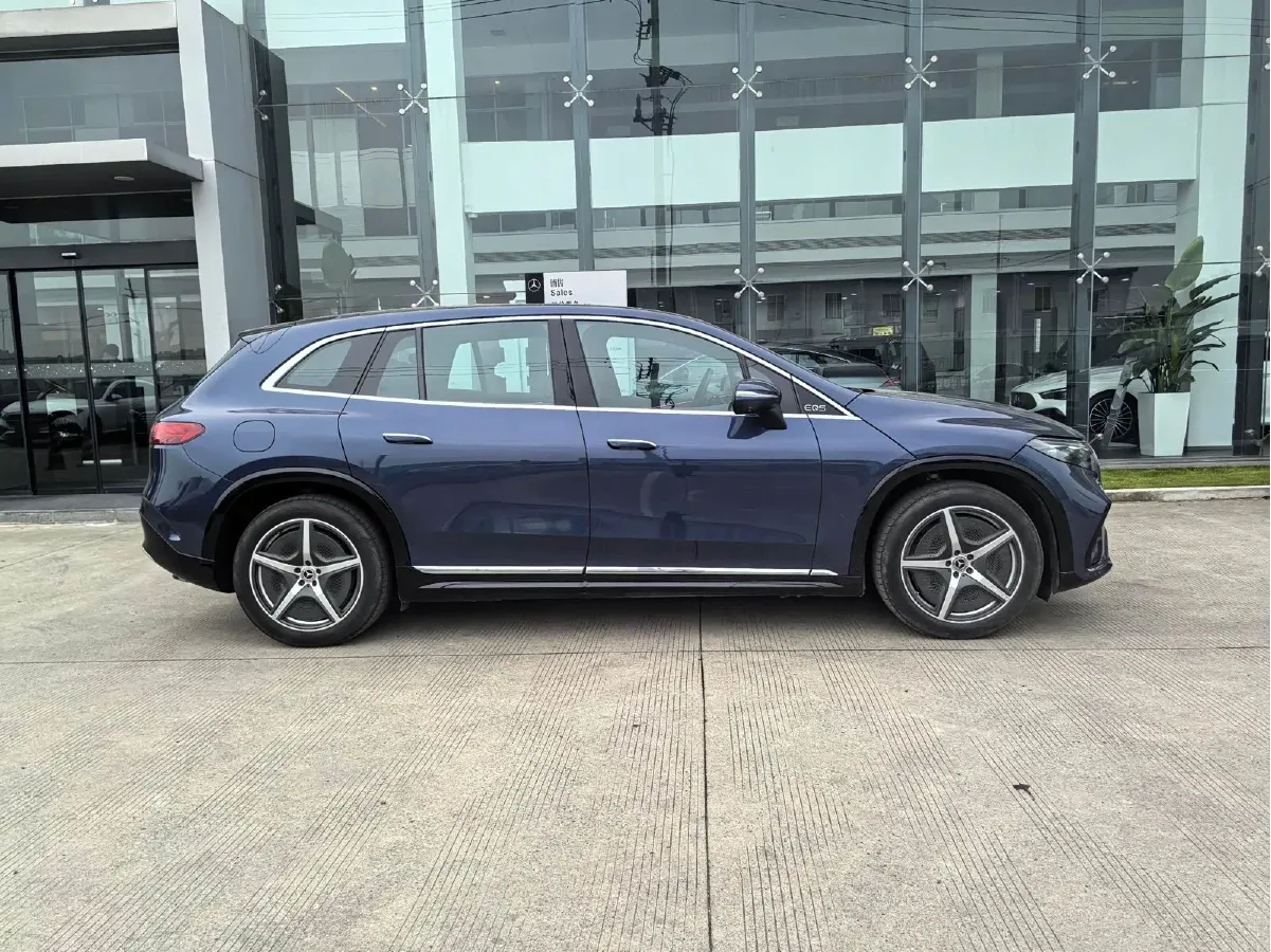 2023 Mercedes-Benz EQS SUV BEV 111.8KWH,autocango,china used car exporter,china ev exporter,chinese used car exporter,chinese used ev exporter