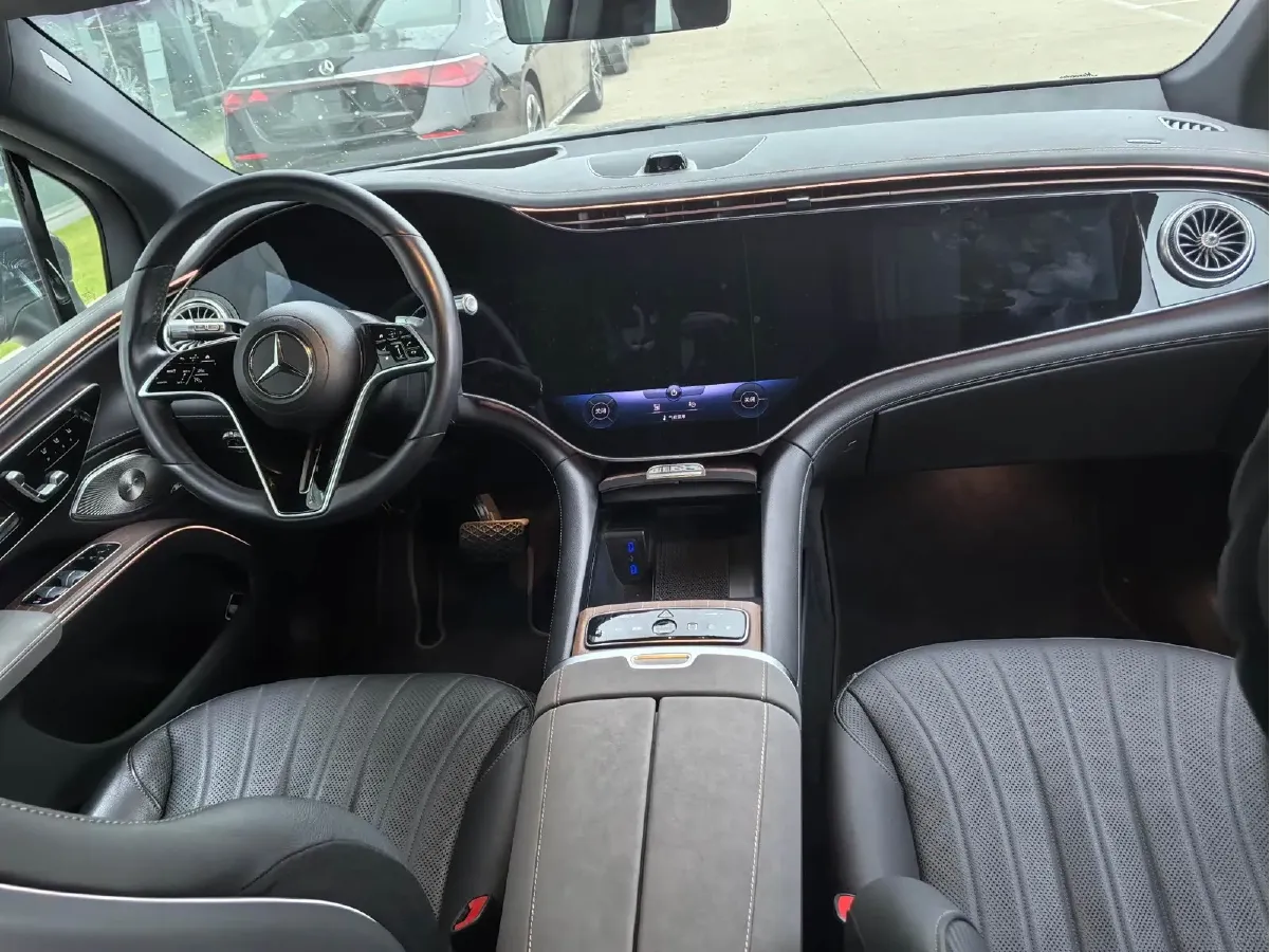 2023 Mercedes-Benz EQS SUV BEV 111.8KWH,autocango,china used car exporter,china ev exporter,chinese used car exporter,chinese used ev exporter