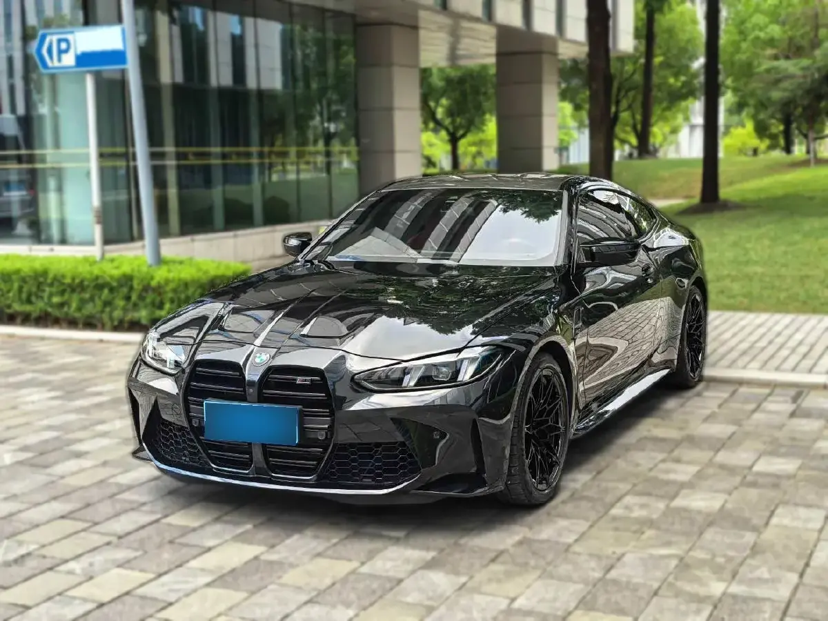 2024 BMW M4 3.0T 530HP L6 8AT