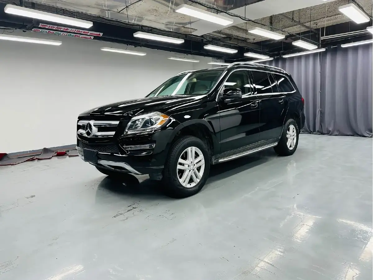 2013 Mercedes-Benz GL Class 4.7T 435HP V8 7AT