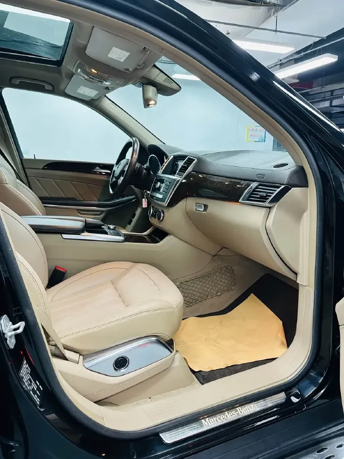 2013 Mercedes-Benz GL Class 4.7T 435HP V8 7AT,autocango,china used car exporter,china ev exporter,chinese used car exporter,chinese used ev exporter