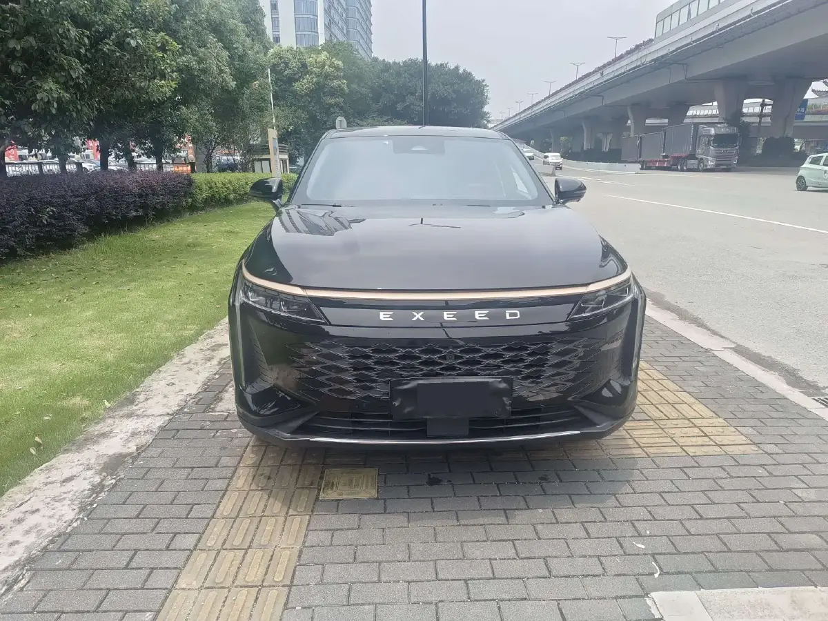 2023 Exceed RX 2.0T 261HP L4 7DCT