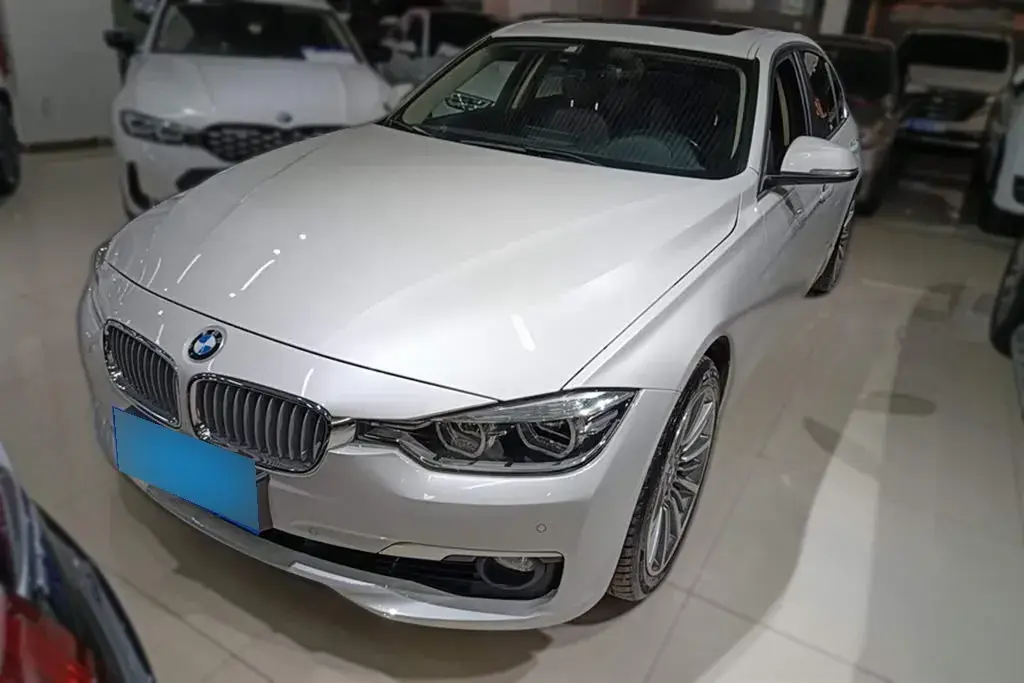 2019 BMW 3 Series 2.0T 184HP L4 8AT