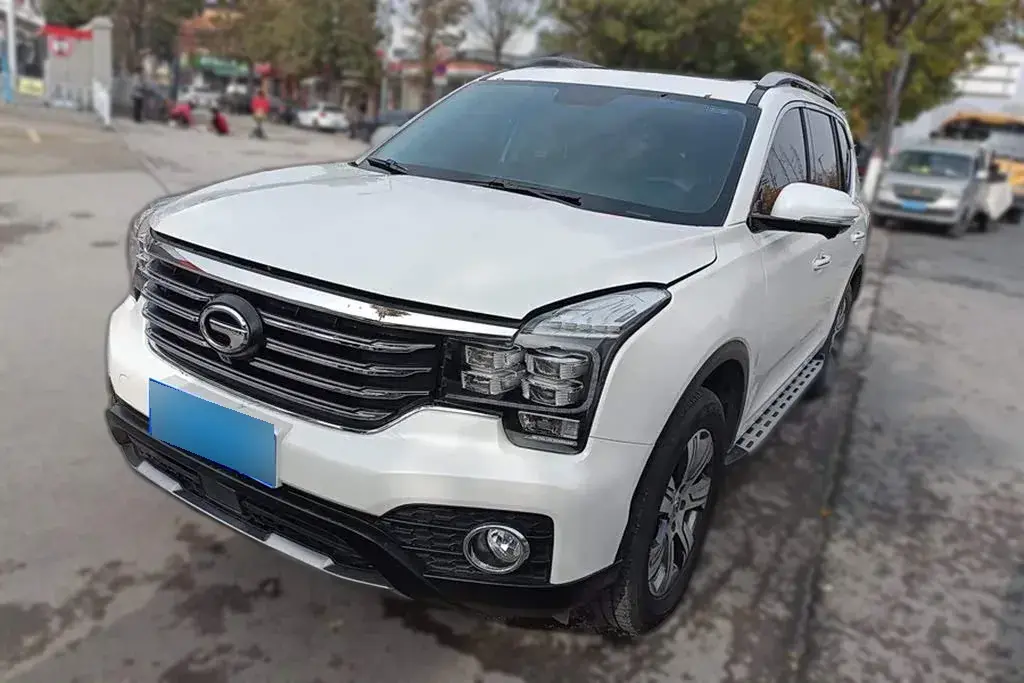 2017 GAC Trumpchi GS7 2.0T 201HP L4 6AT