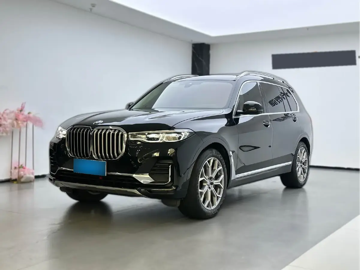 2021 BMW X7 3.0T 340HP L6 8AT