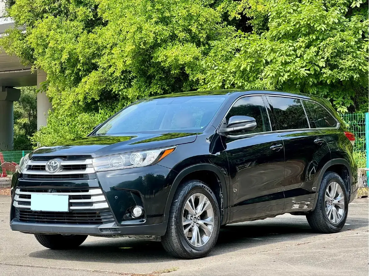 2021 Toyota Highlander 2.0T 220HP L4 6AT
