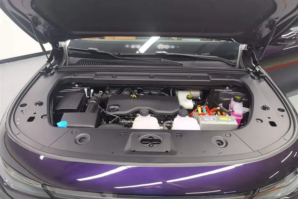 2024 Leapmotor C16 1.5L 95HP L4 REEV 28.4KWH,autocango,china used car exporter,china ev exporter,chinese used car exporter,chinese used ev exporter