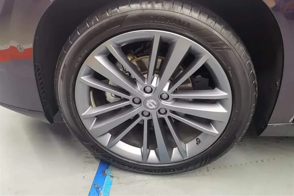 2024 Leapmotor C16 1.5L 95HP L4 REEV 28.4KWH,autocango,china used car exporter,china ev exporter,chinese used car exporter,chinese used ev exporter