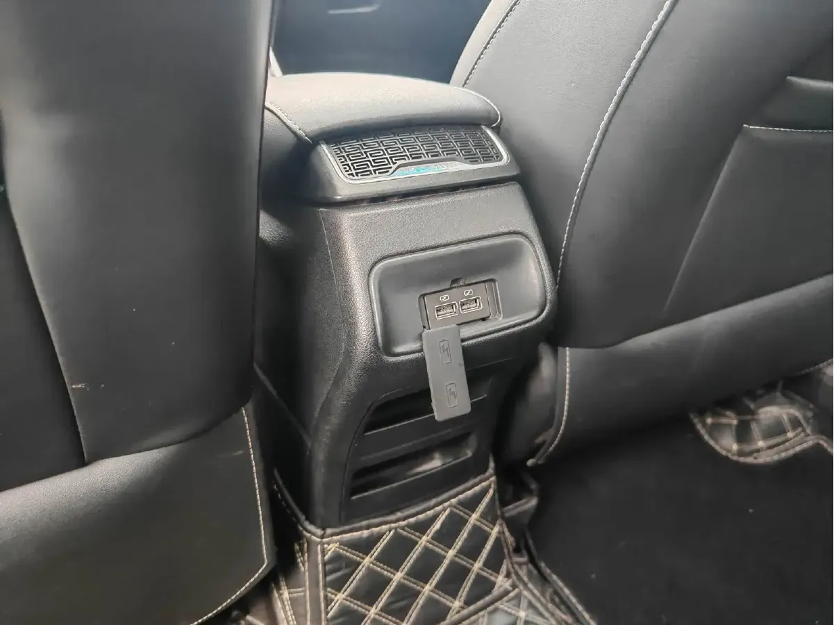 2019 Geely Emgrand GL 1.5T 177HP L3 7DCT,autocango,china used car exporter,china ev exporter,chinese used car exporter,chinese used ev exporter