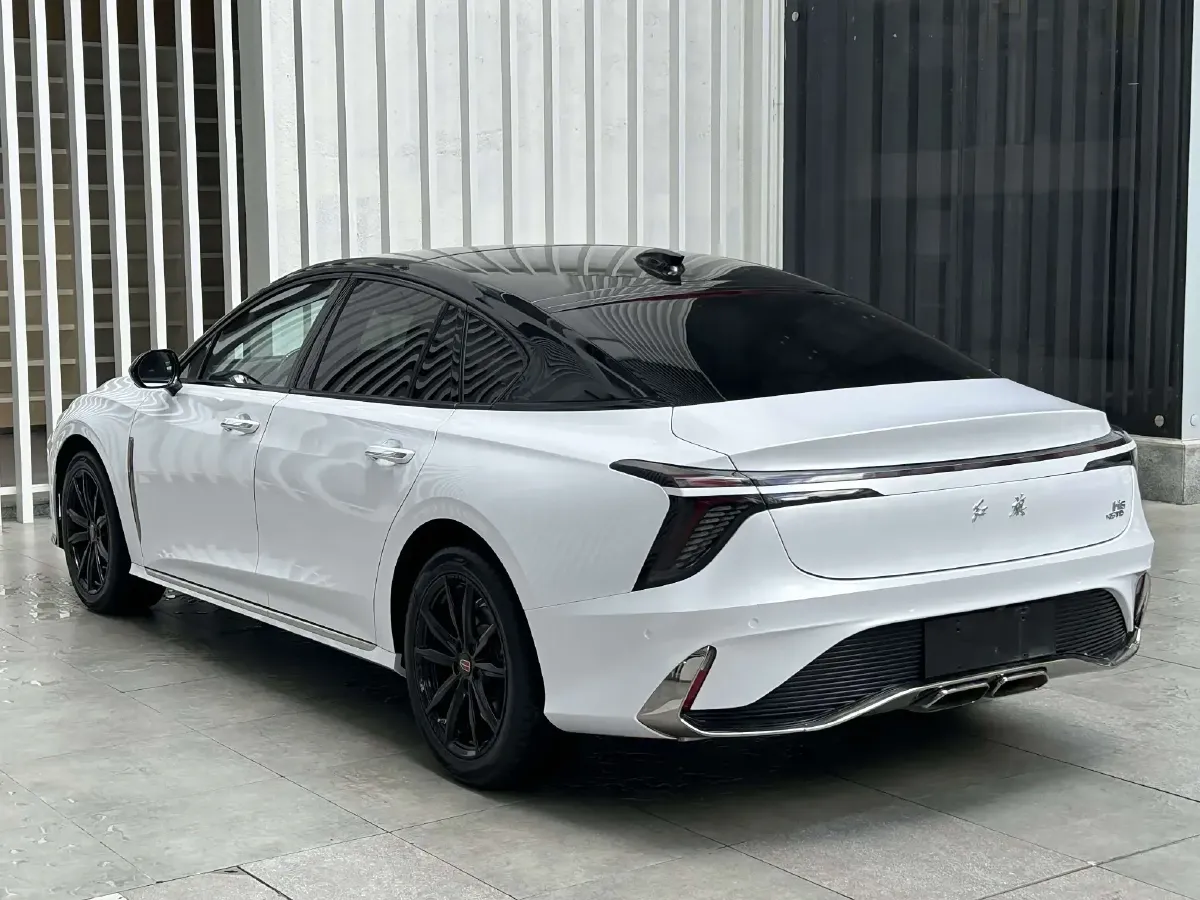 2023 HongQi H6 2.0T 252HP L4 8AT,autocango,china used car exporter,china ev exporter,chinese used car exporter,chinese used ev exporter