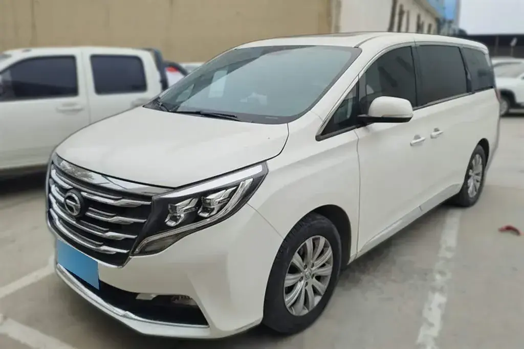 2018 GAC Trumpchi M8 2.0T 201HP L4 6AT