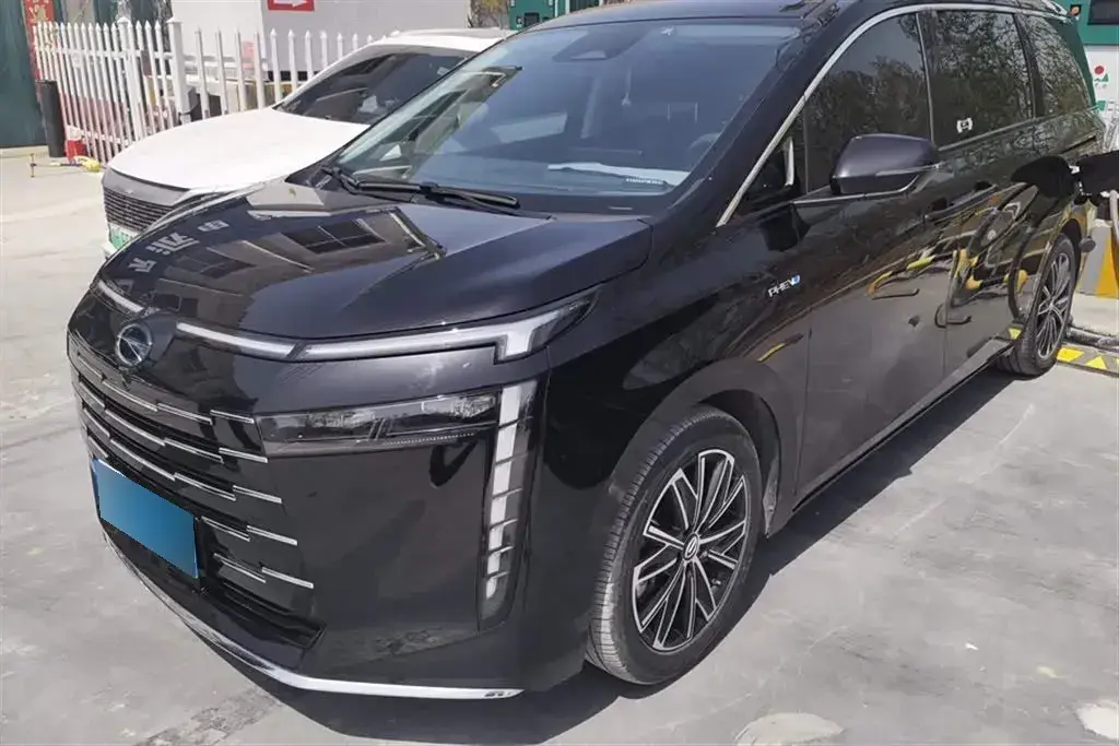 2024 GAC Trumpchi E8 2.0L 140HP L4 2DHT PHEV 25.57KWH