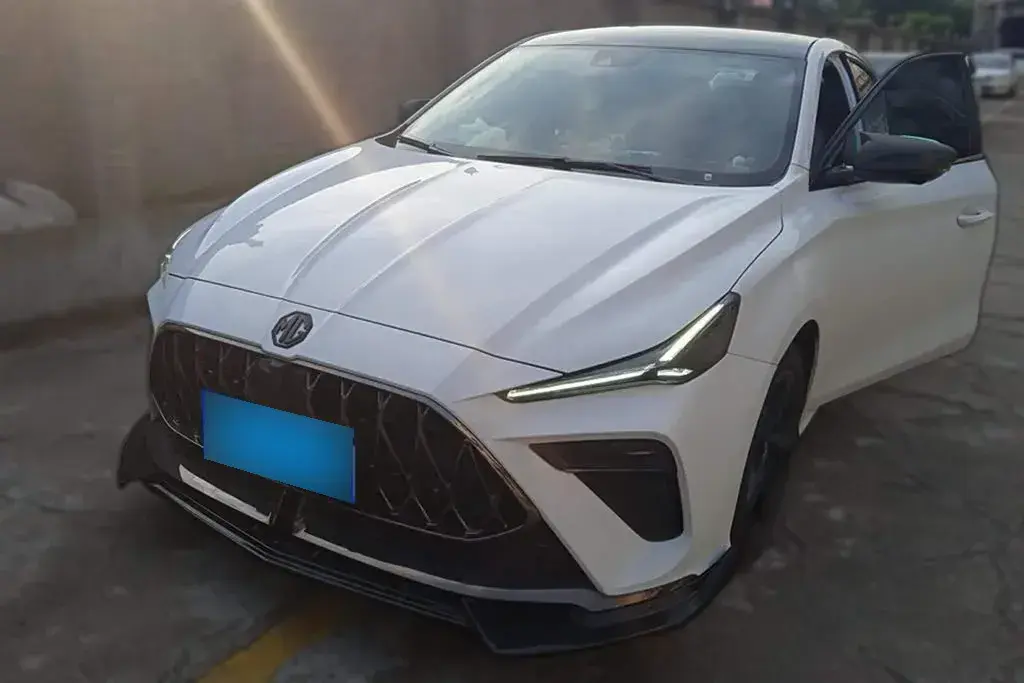 2022 MG 5 Scorpio 1.5T 181HP L4 7DCT