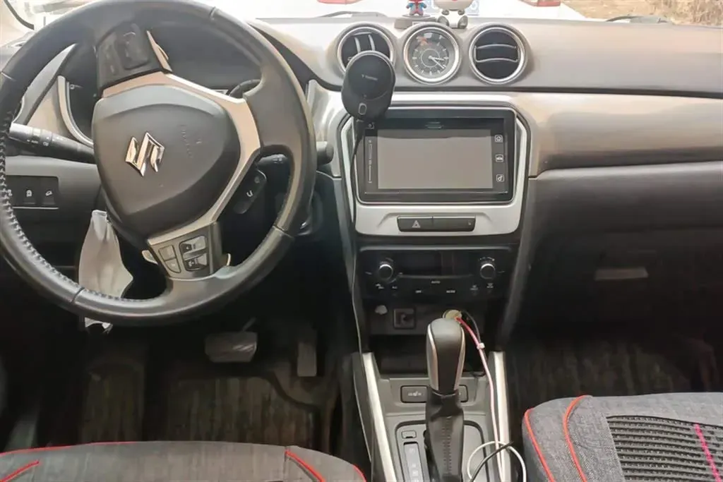 2016 Suzuki Vitara 1.4T 140HP L4 6AT,autocango,china used car exporter,china ev exporter,chinese used car exporter,chinese used ev exporter