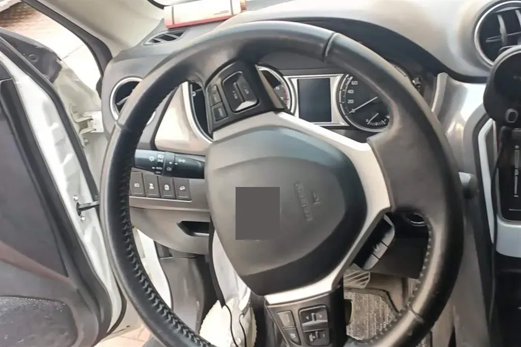 2016 Suzuki Vitara 1.4T 140HP L4 6AT,autocango,china used car exporter,china ev exporter,chinese used car exporter,chinese used ev exporter