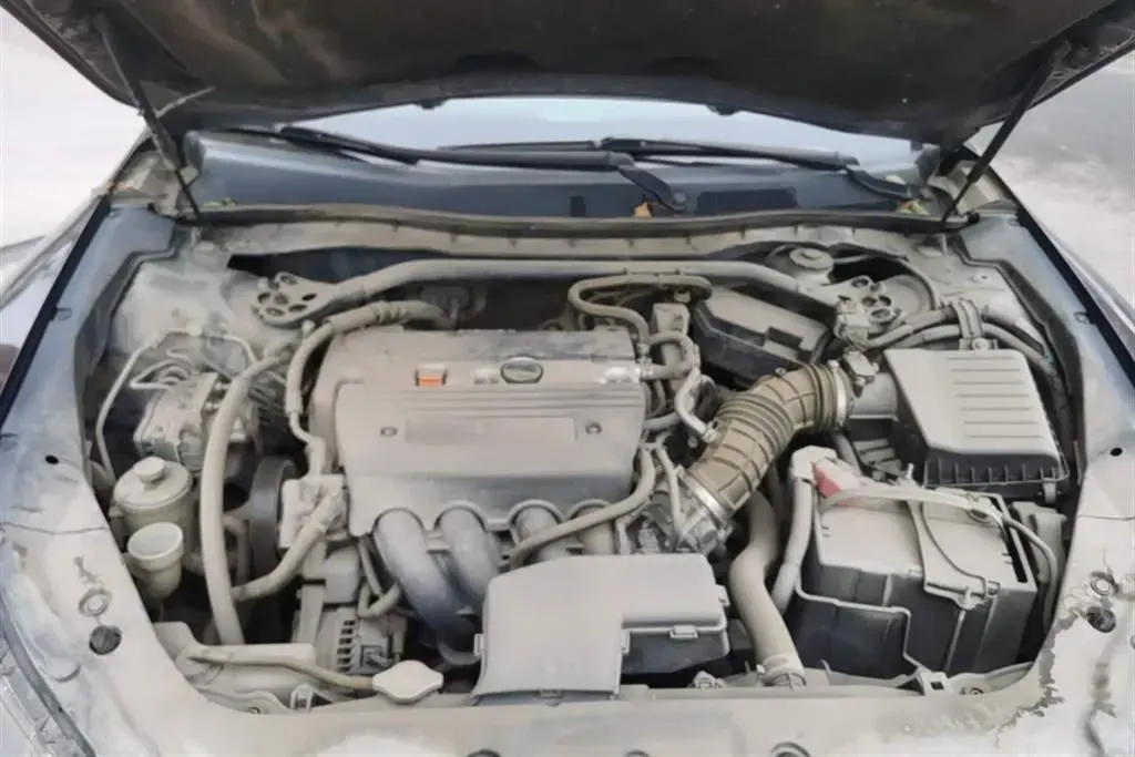 2016 Honda Crosstour 2.4L 197HP L4 5AT,autocango,china used car exporter,china ev exporter,chinese used car exporter,chinese used ev exporter