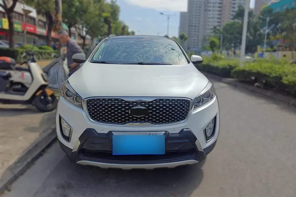 2015 Kia Sorento 2.4L 188HP L4 6AT,autocango,china used car exporter,china ev exporter,chinese used car exporter,chinese used ev exporter
