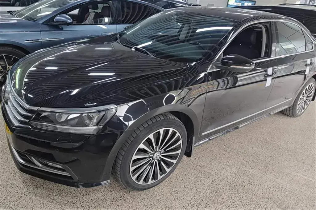 2016 Volkswagen Passat 1.8T 180HP L4 7DCT