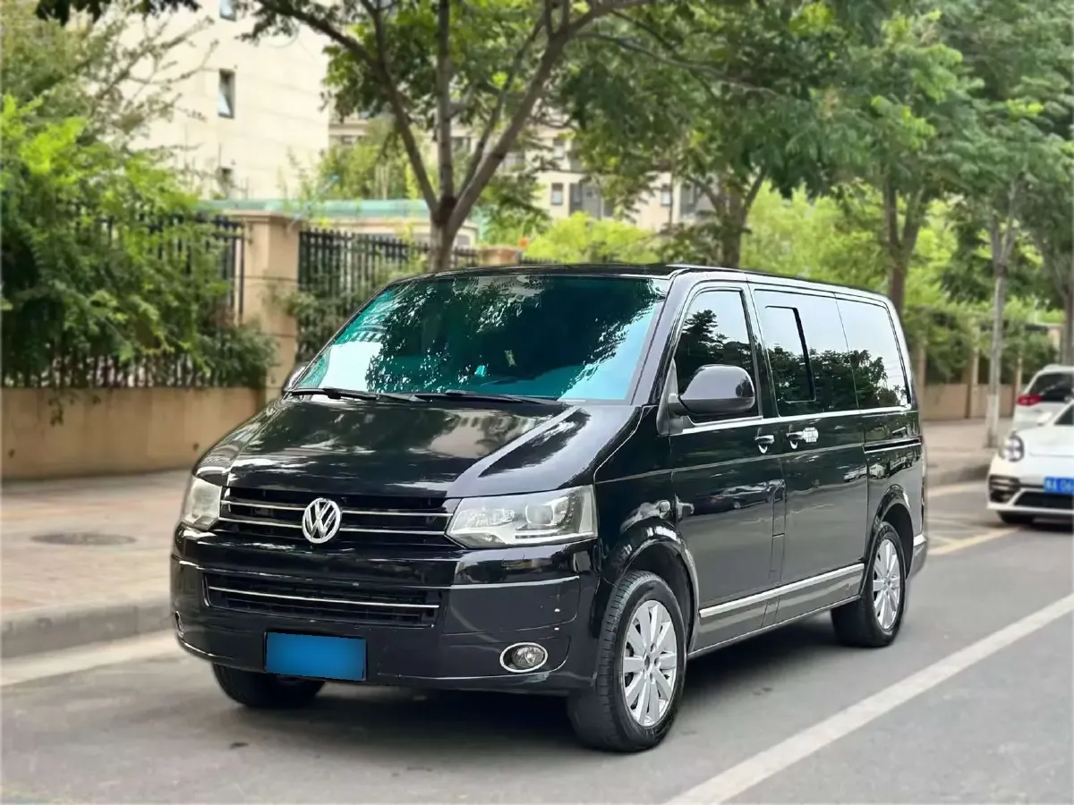 2012 Volkswagen Multivan 2.0T 204HP L4 7DCT,autocango,china used car exporter,china ev exporter,chinese used car exporter,chinese used ev exporter