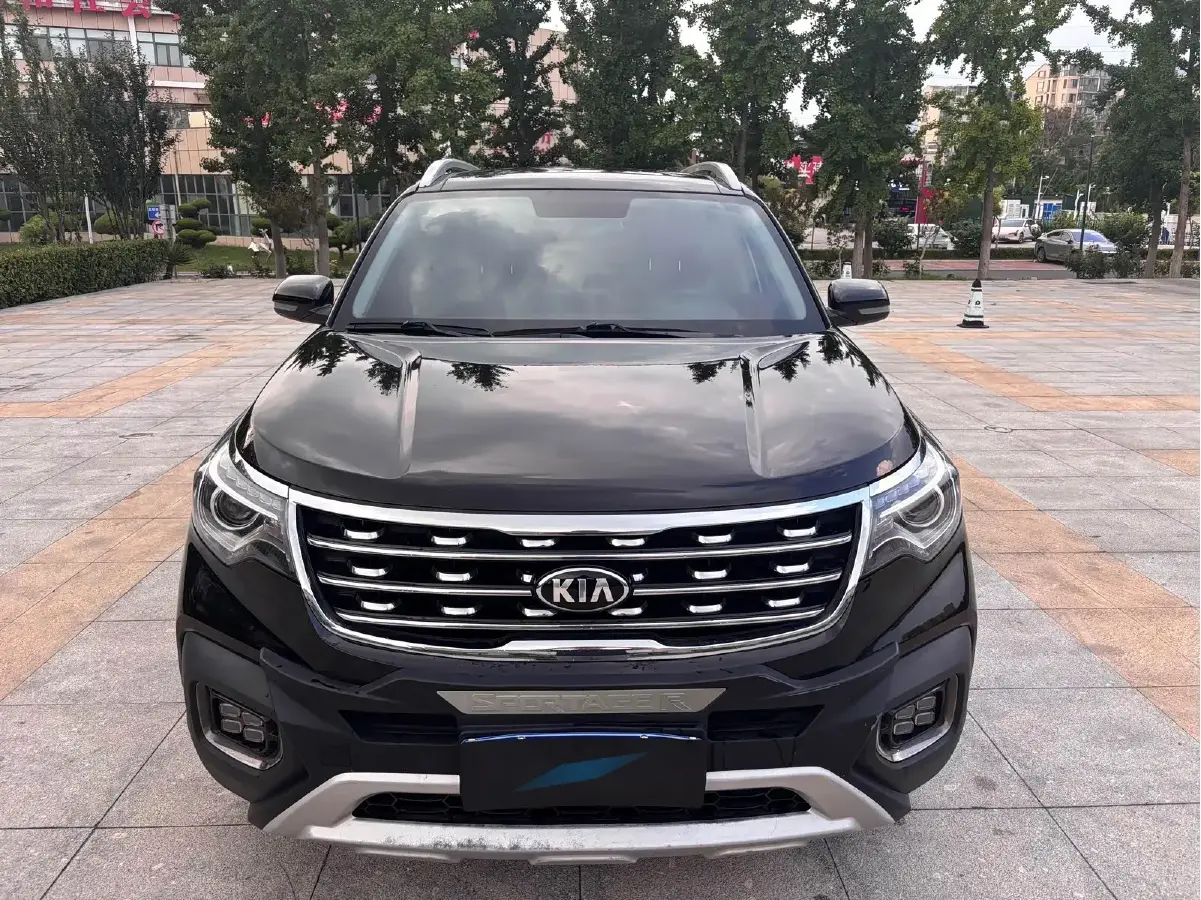 2018 Kia Sportage R 2.0L 160HP L4 6AT