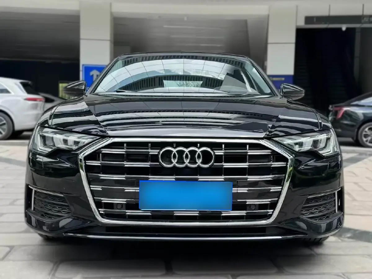 2022 Audi A6L 2.0T 224HP L4 7DCT