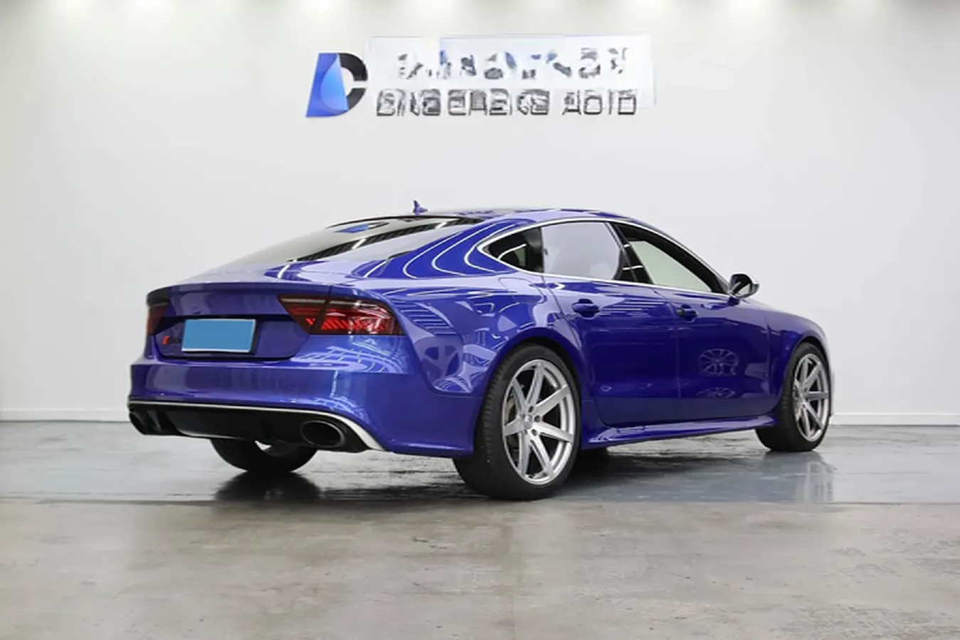 2016 Audi RS 7 4.0T 560HP V8 8AT,autocango,china used car exporter,china ev exporter,chinese used car exporter,chinese used ev exporter
