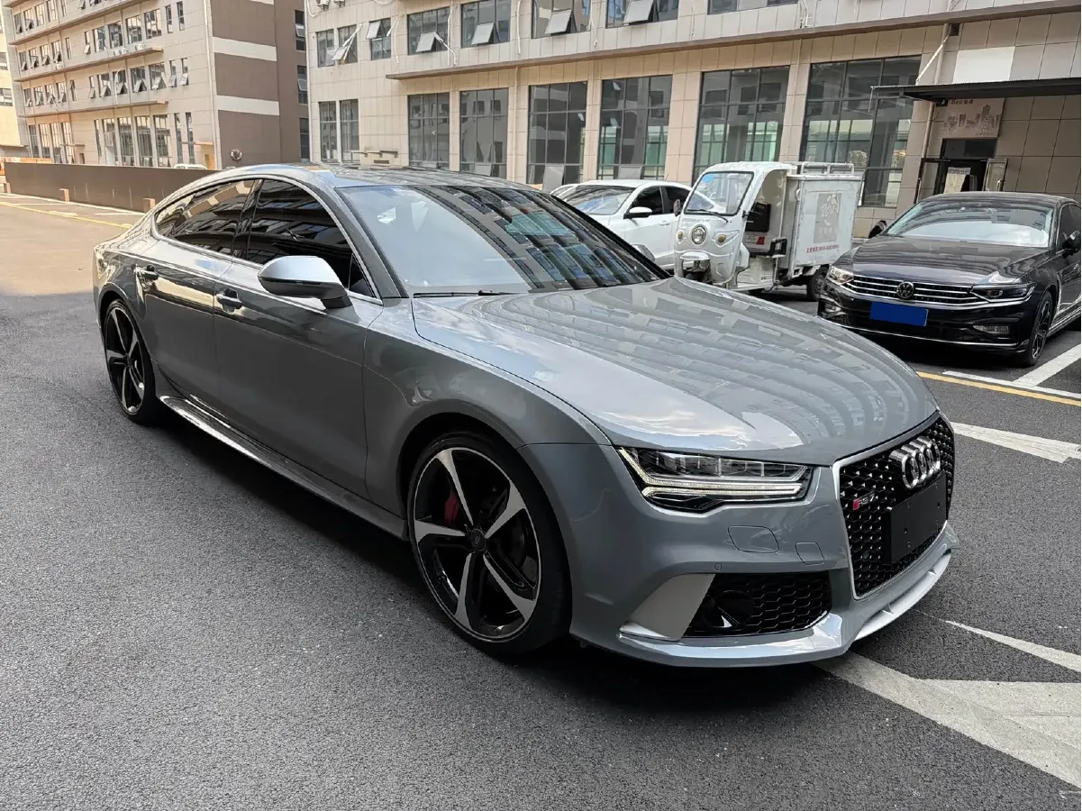 2016 Audi RS 7 4.0T 560HP V8 8AT,autocango,china used car exporter,china ev exporter,chinese used car exporter,chinese used ev exporter