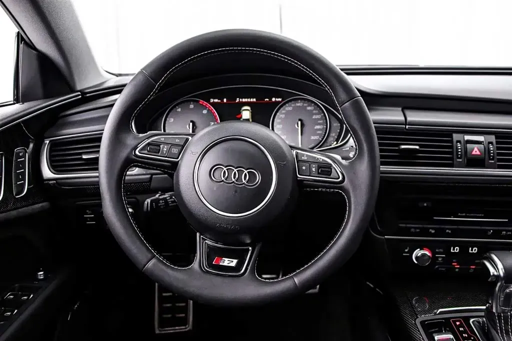 2013 Audi S7 4.0T 420HP V8 7DCT,autocango,china used car exporter,china ev exporter,chinese used car exporter,chinese used ev exporter