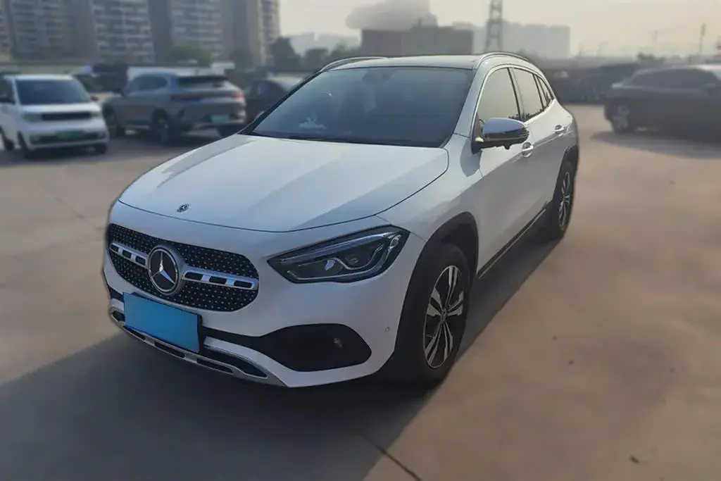 2022 Mercedes-Benz GLA Class 2.0T 190HP L4 8DCT