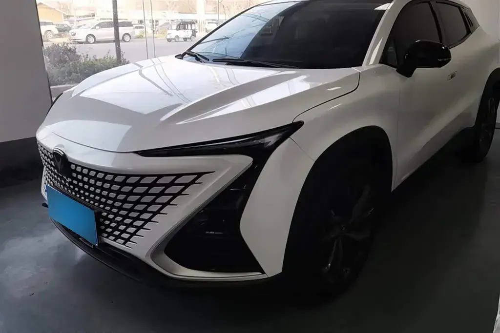 2020 ChangAn UNI-T 1.5T 180HP L4 7DCT