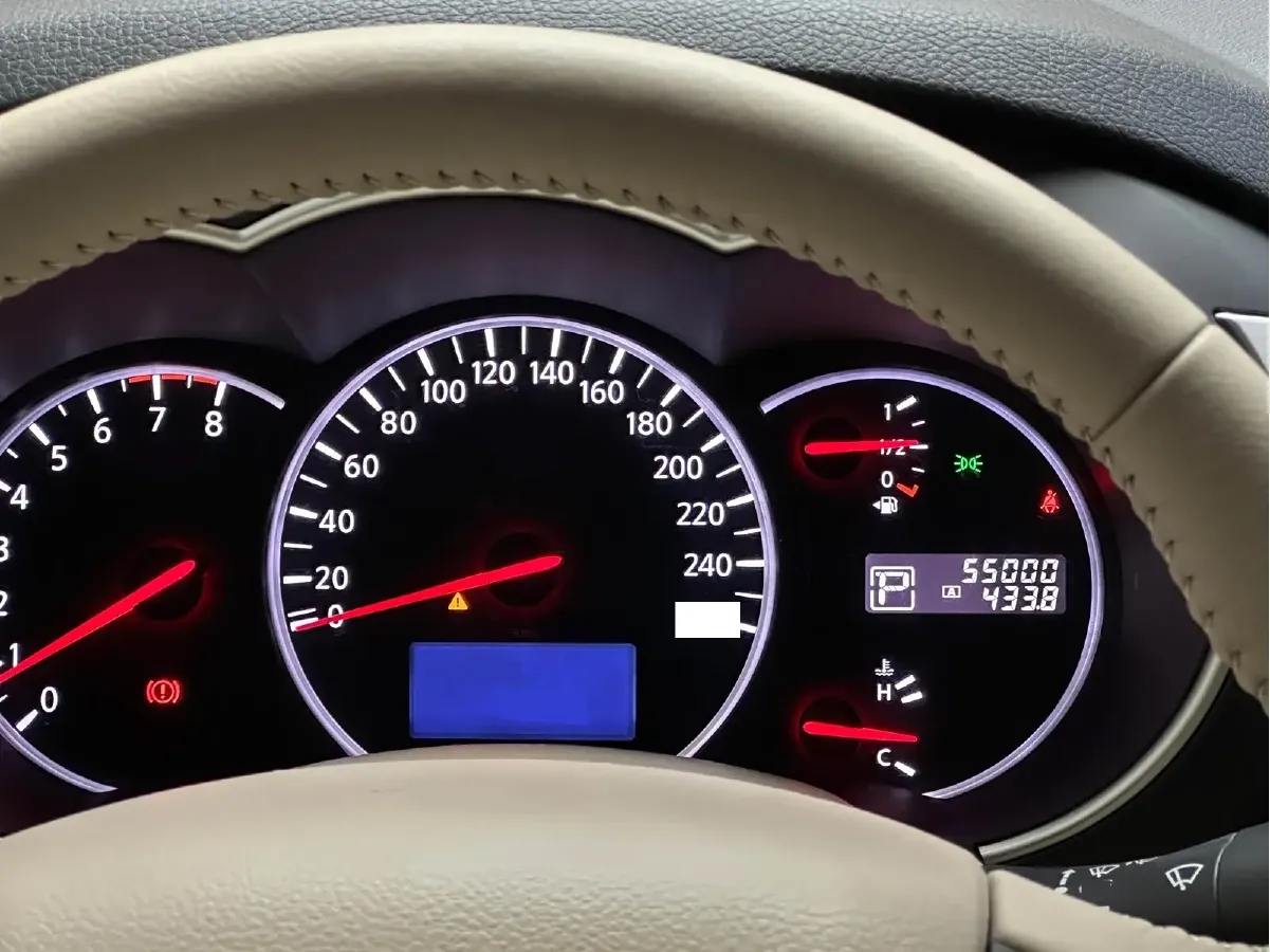 2015 Nissan Quest 3.5L 277HP V6 CVT,autocango,china used car exporter,china ev exporter,chinese used car exporter,chinese used ev exporter