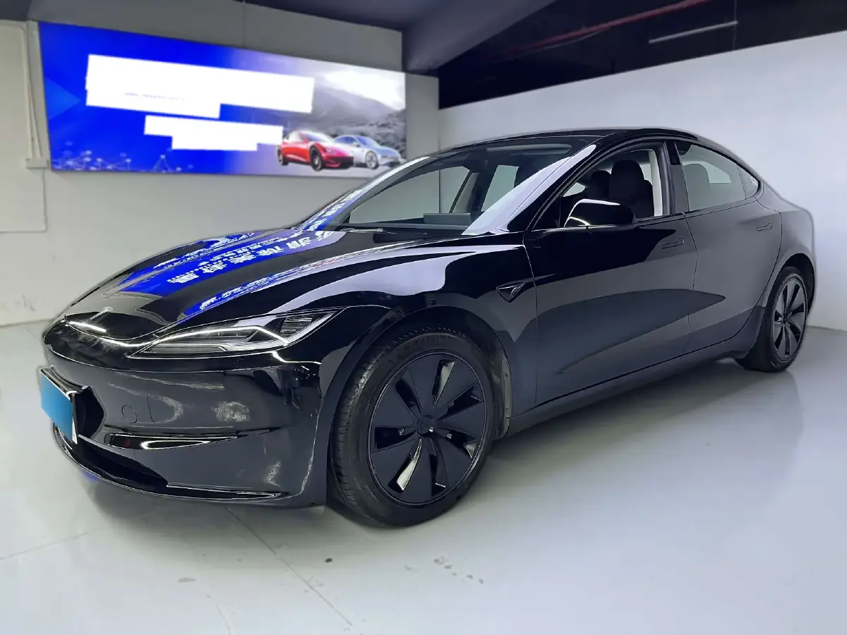 2023 Tesla Model 3 BEV 60KWH