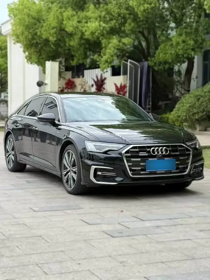 2023 Audi A6L 3.0T 340HP V6 7DCT