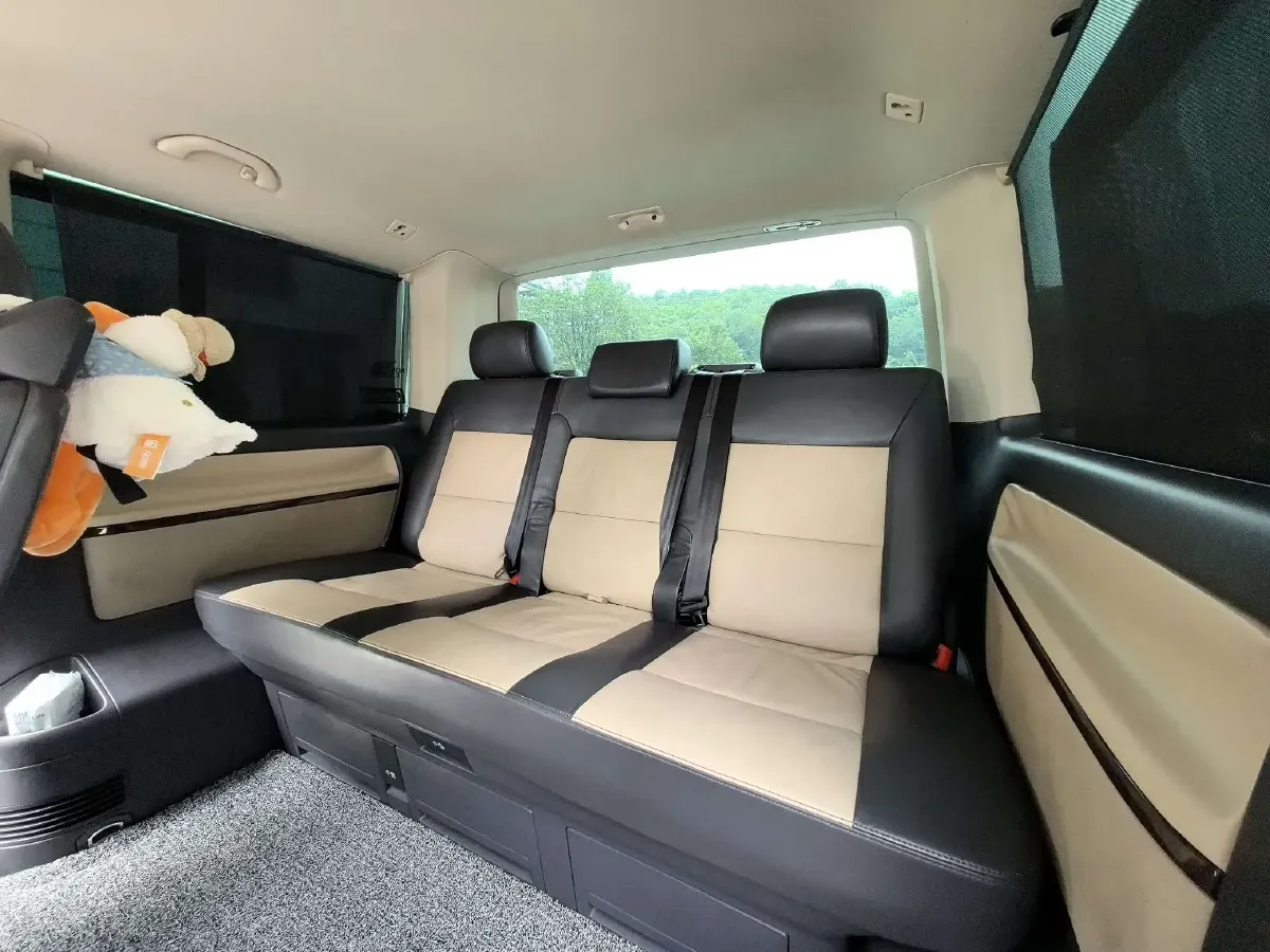 2012 Volkswagen Multivan 2.0T 204HP L4 7DCT,autocango,china used car exporter,china ev exporter,chinese used car exporter,chinese used ev exporter