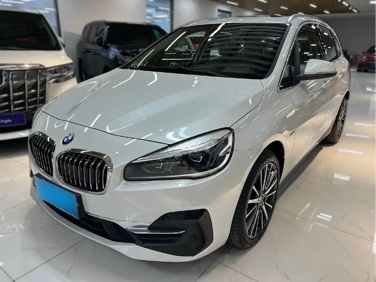 2018 BMW 2 Series Wagon 2.0T 192HP L4 8AT