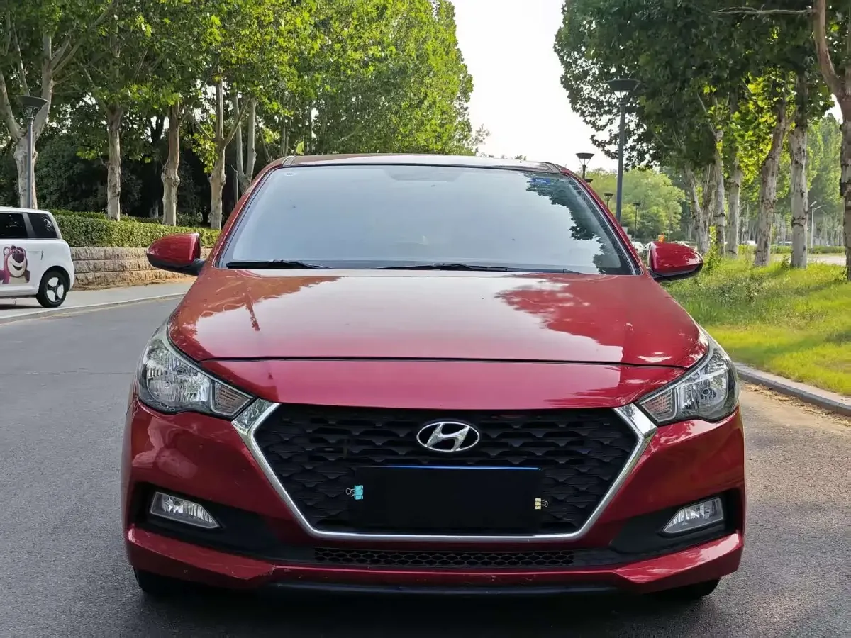 2017 Hyundai Verna RV 1.4L 100HP L4 6AT,autocango,china used car exporter,china ev exporter,chinese used car exporter,chinese used ev exporter