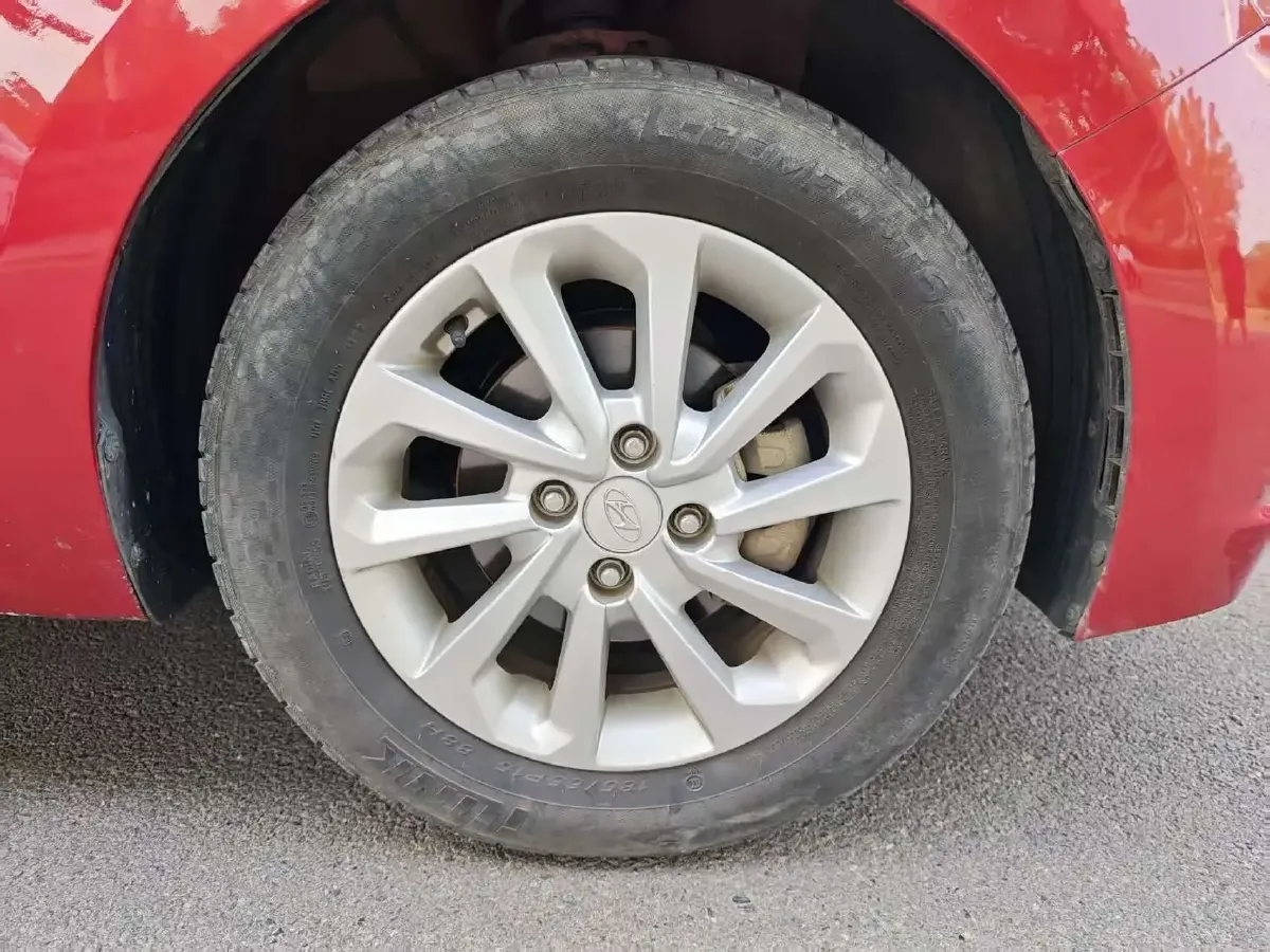 2017 Hyundai Verna RV 1.4L 100HP L4 6AT,autocango,china used car exporter,china ev exporter,chinese used car exporter,chinese used ev exporter