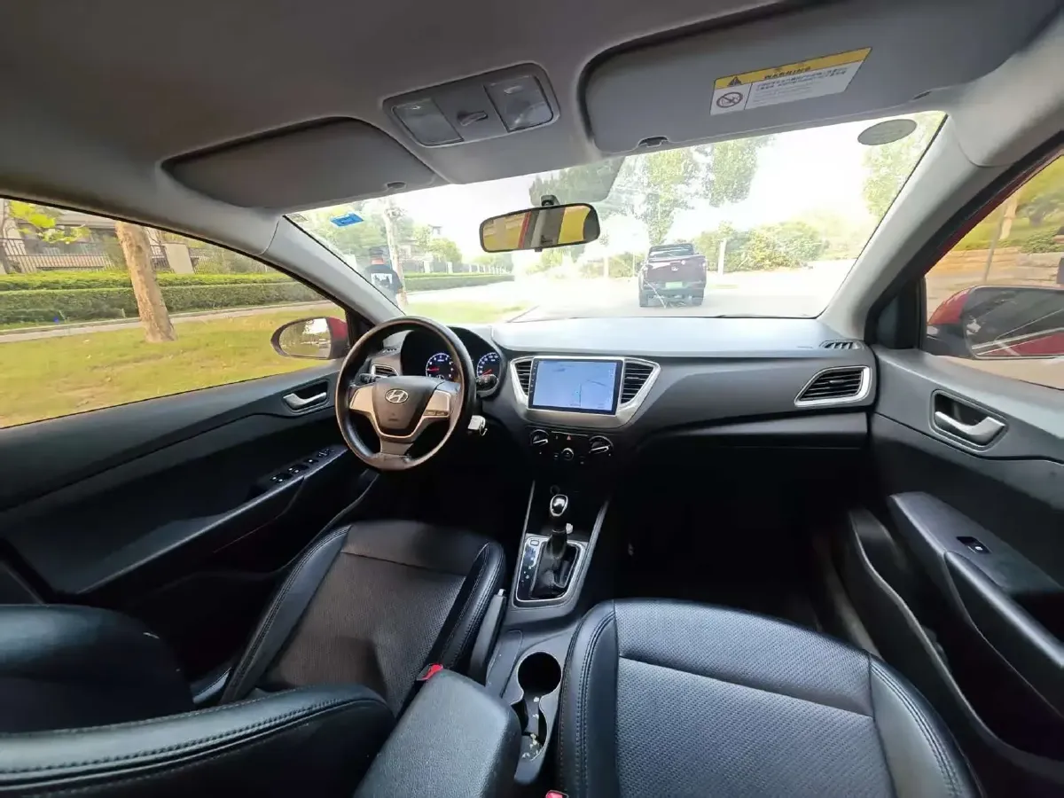 2017 Hyundai Verna RV 1.4L 100HP L4 6AT,autocango,china used car exporter,china ev exporter,chinese used car exporter,chinese used ev exporter