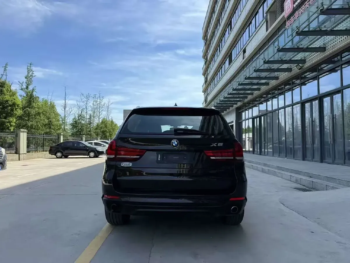 2014 BMW X5 3.0T 306HP L6 8AT,autocango,china used car exporter,china ev exporter,chinese used car exporter,chinese used ev exporter