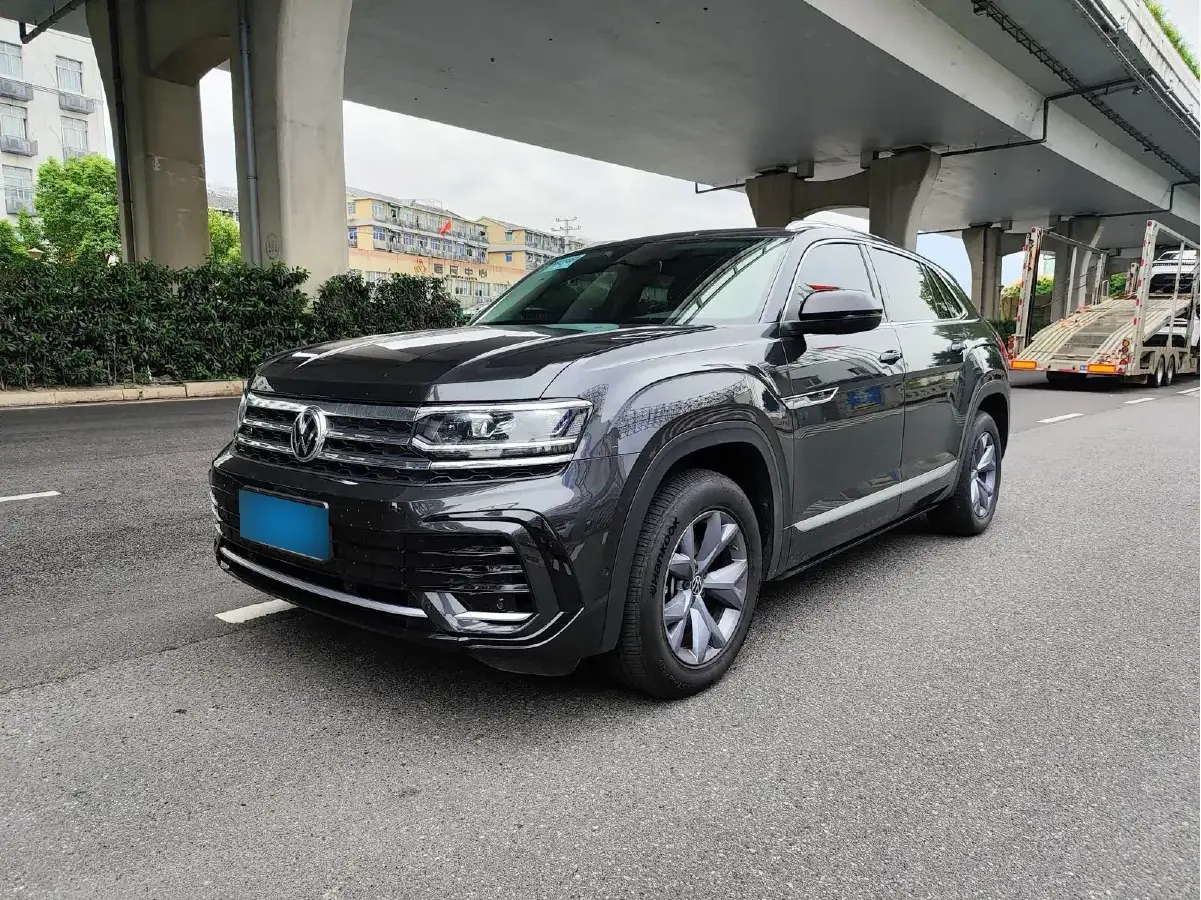 2022 Volkswagen Teramont 2.0T 220HP L4 7DCT