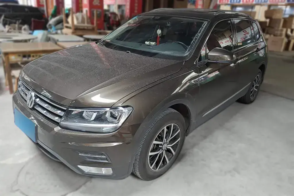 2018 Volkswagen Tiguan L 2.0T 186HP L4 7DCT