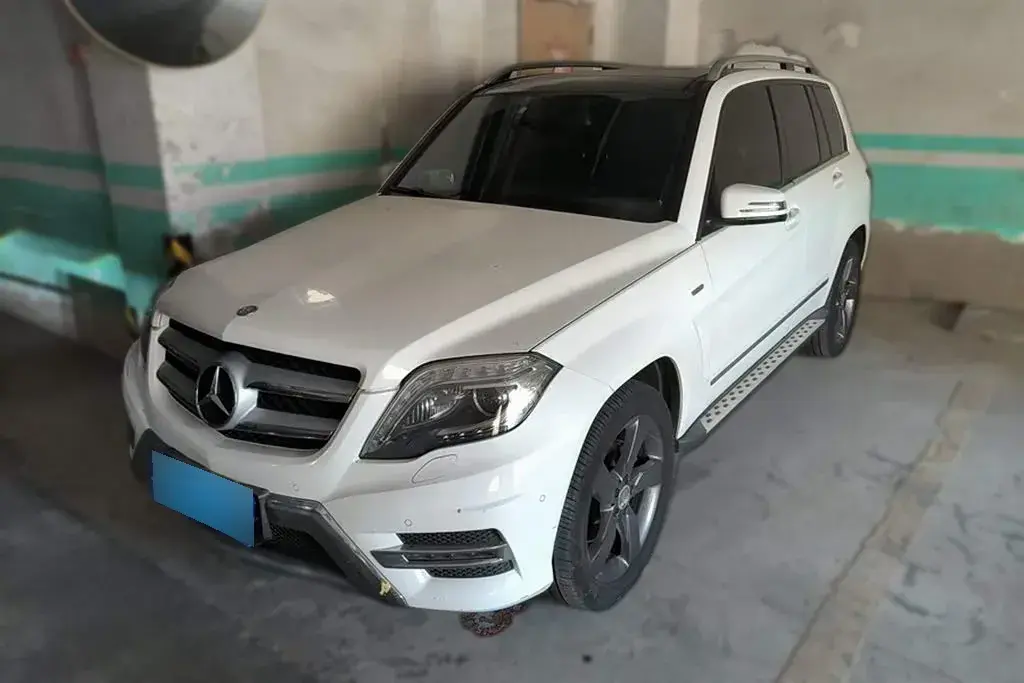 2015 Mercedes-Benz GLK Class 2.0T 211HP L4 7AT