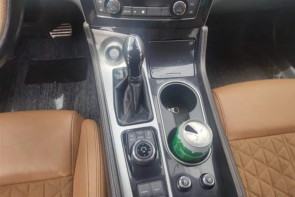 2016 Nissan Maxima 2.5L 186HP L4 CVT,autocango,china used car exporter,china ev exporter,chinese used car exporter,chinese used ev exporter