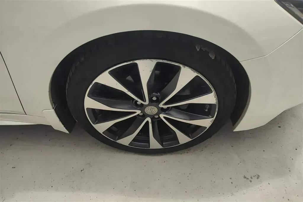 2016 Nissan Maxima 2.5L 186HP L4 CVT,autocango,china used car exporter,china ev exporter,chinese used car exporter,chinese used ev exporter