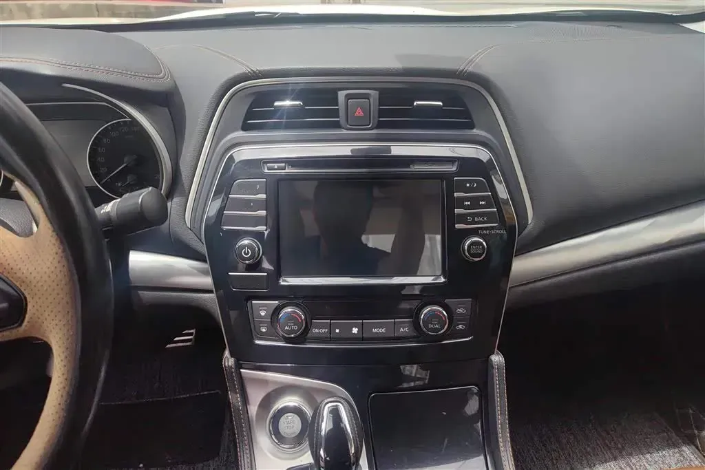 2016 Nissan Maxima 2.5L 186HP L4 CVT,autocango,china used car exporter,china ev exporter,chinese used car exporter,chinese used ev exporter