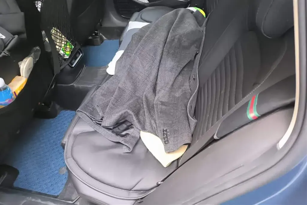 2018 Volkswagen Alltrack 2.0T 220HP L4 6DCT,autocango,china used car exporter,china ev exporter,chinese used car exporter,chinese used ev exporter