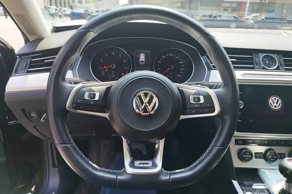 2018 Volkswagen Alltrack 2.0T 220HP L4 6DCT,autocango,china used car exporter,china ev exporter,chinese used car exporter,chinese used ev exporter