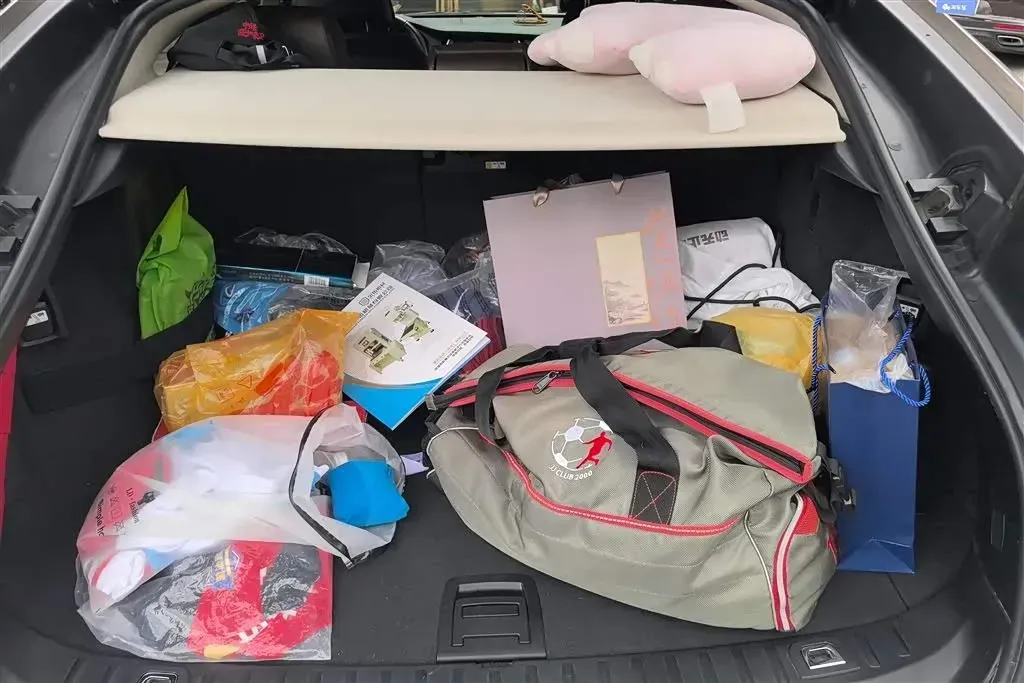 2014 BMW 5 Series GT 2.0T 245HP L4 8AT,autocango,china used car exporter,china ev exporter,chinese used car exporter,chinese used ev exporter