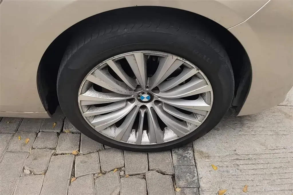 2014 BMW 5 Series GT 2.0T 245HP L4 8AT,autocango,china used car exporter,china ev exporter,chinese used car exporter,chinese used ev exporter